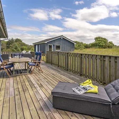 Solveig - 1-5km From The Sea By Interhome